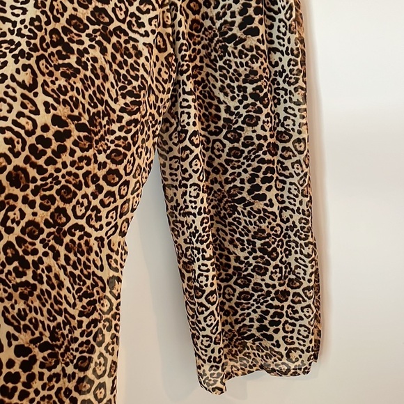 Forever 21+ Animal Print Pants SZ 1X Sheer Lined Wide Leg Pants Elastic Waist - Picture 5 of 10